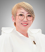 思宏时装  萧玉妍